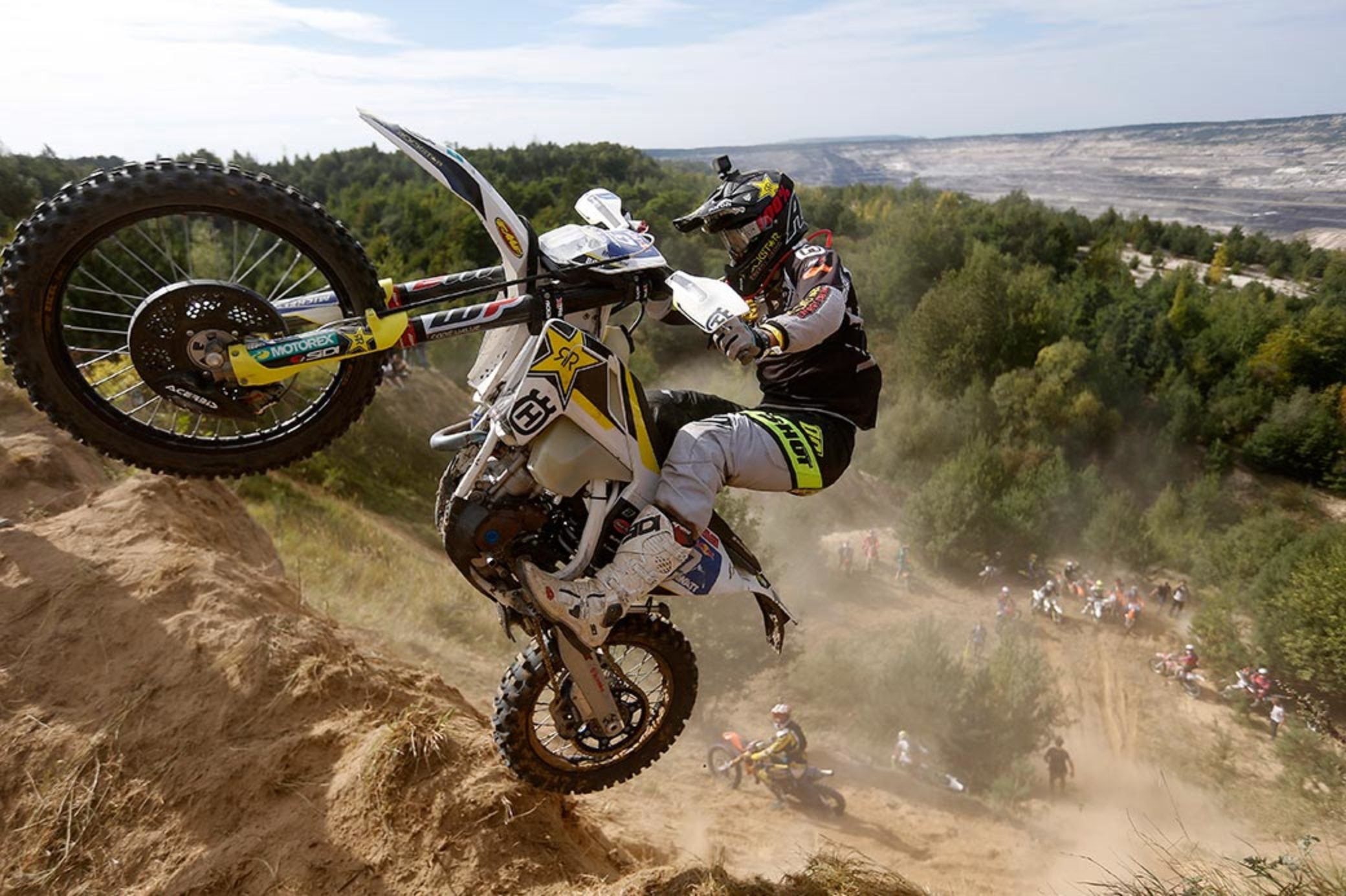 Hard world. Wess Enduro World Championship. Hard Enduro World Championship. Хард эндуро. FIM Enduro World Championship.